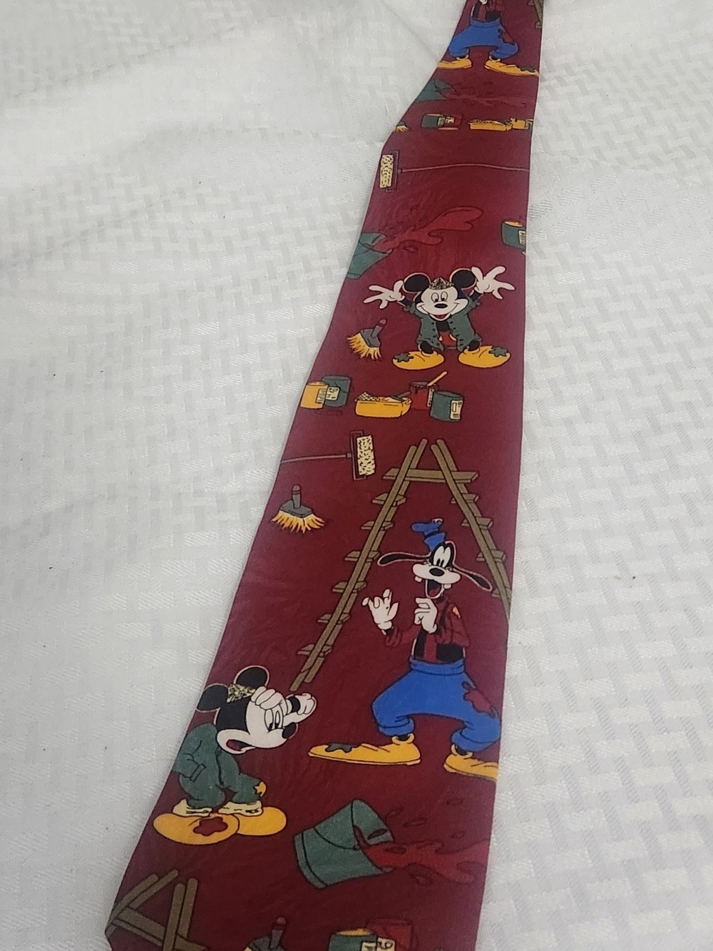 Disney Men's Maroon Tie with Mickey & Goofy Characters